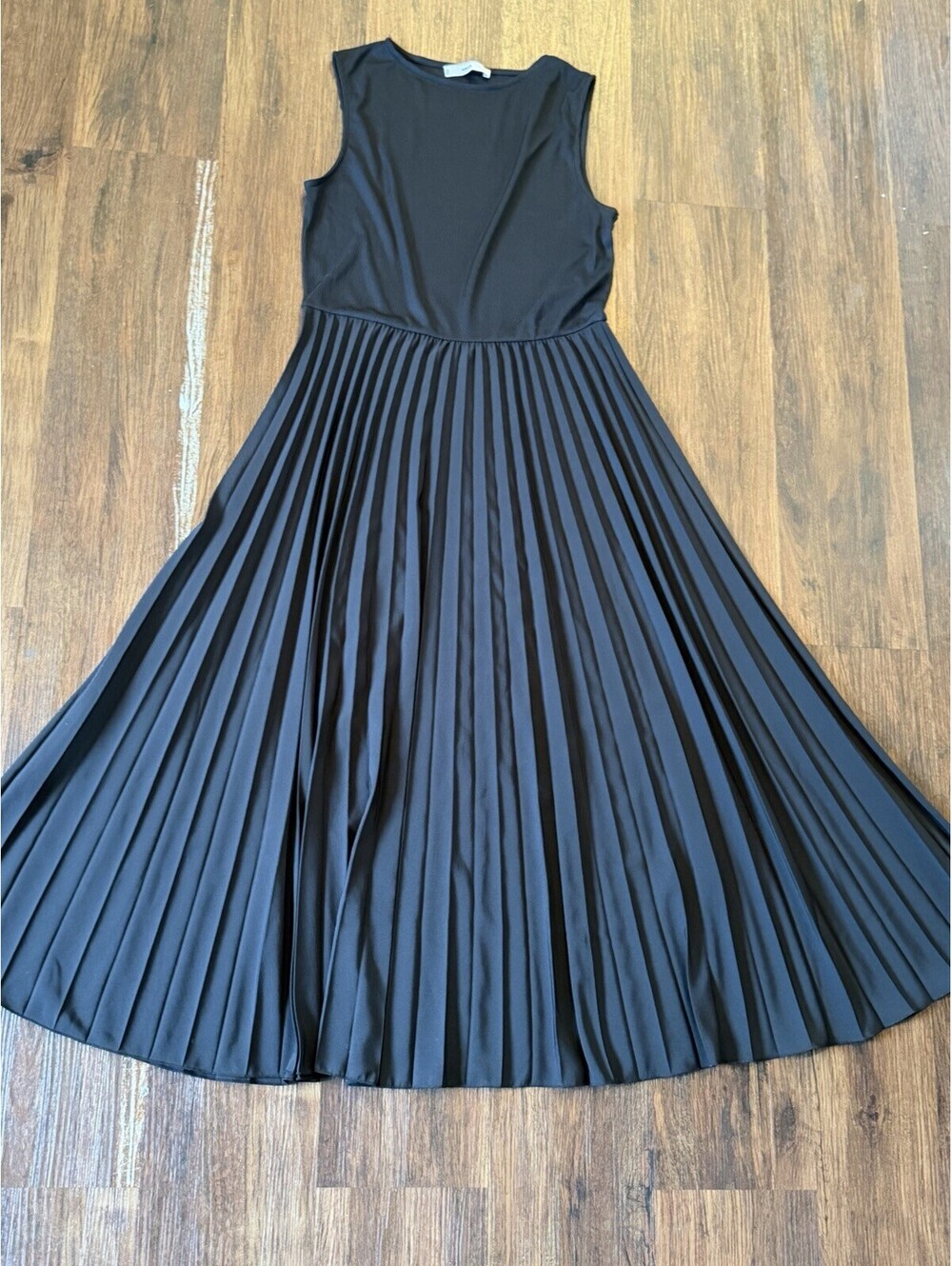 MNG Mango Women’s Black Pleated Midi Dress Size 10 Sleeveless Fit & Flare